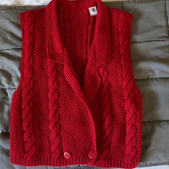 Wool Sweater Vest - Picture 8 of 8